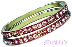 Lac Bangle - click here for large view